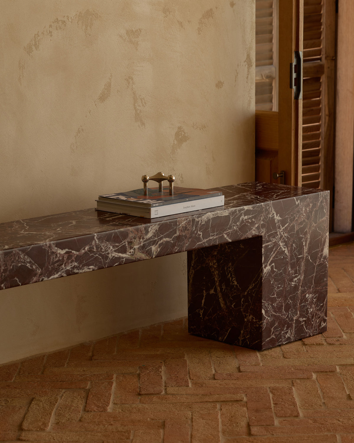 Rosa levanto bench seat styled