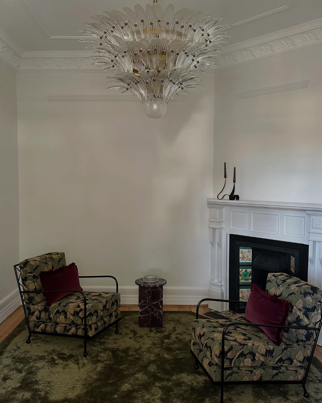 Rosa levanto marble side table in a living room