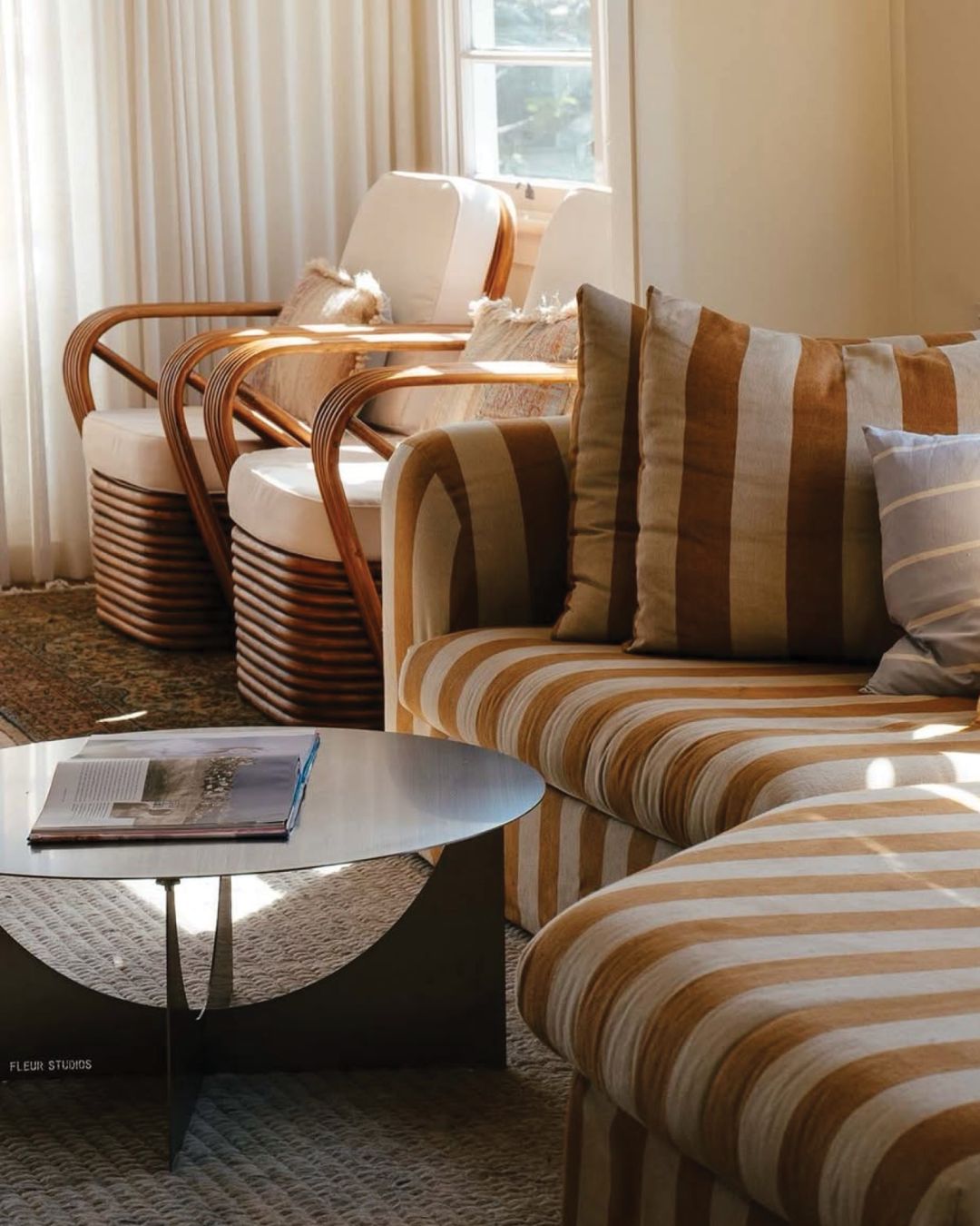 Living room with a stainless steel coffee table