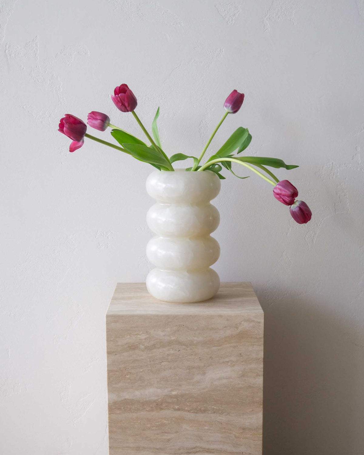 Cloud Vase White Onyx Large