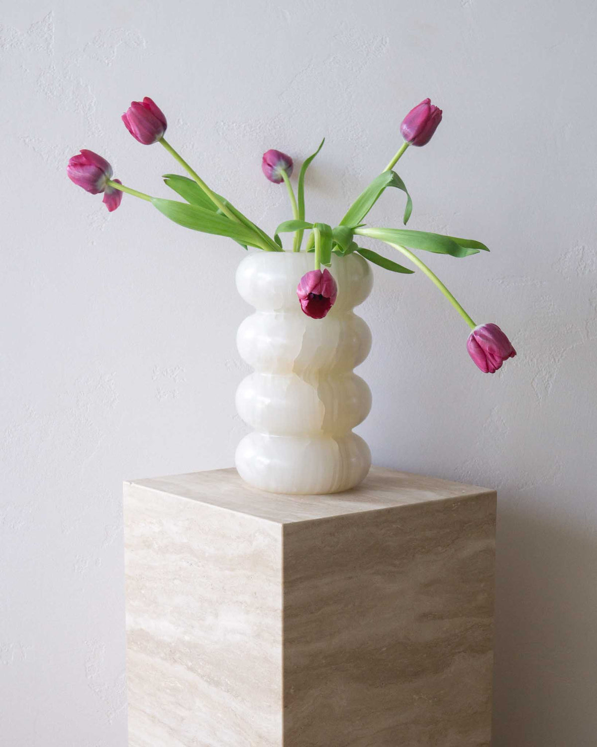 Cloud Vase White Onyx Large