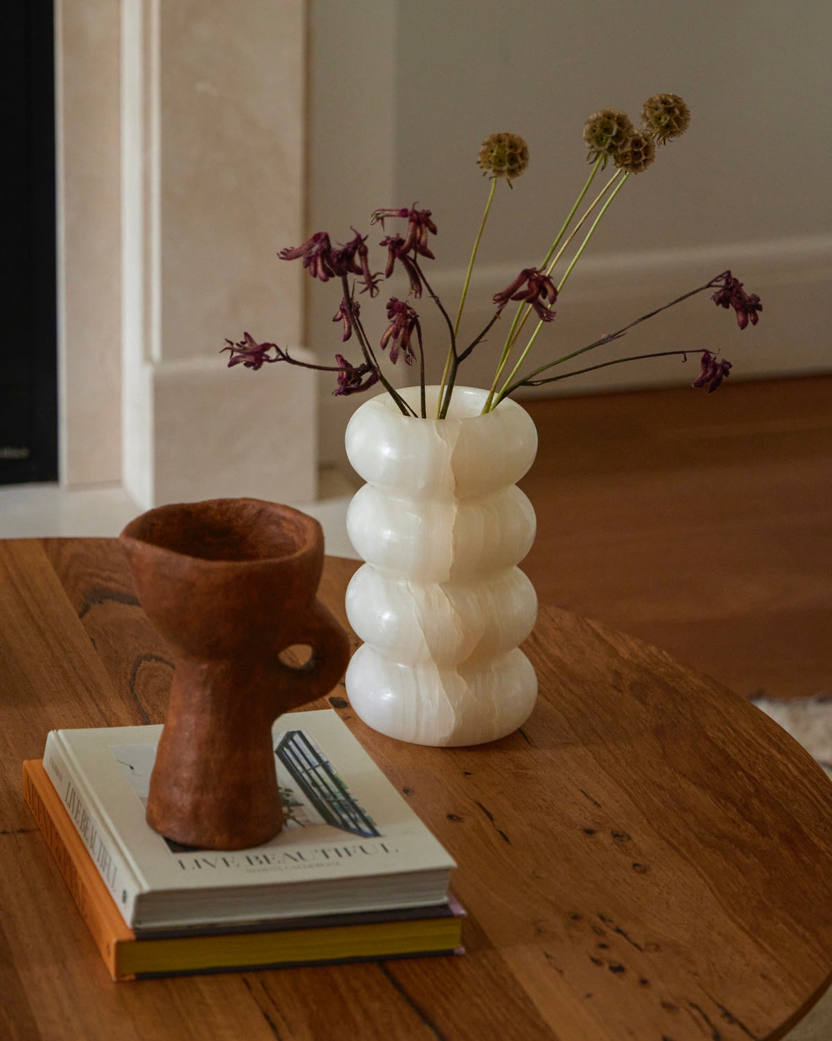 Cloud Vase White Onyx Large
